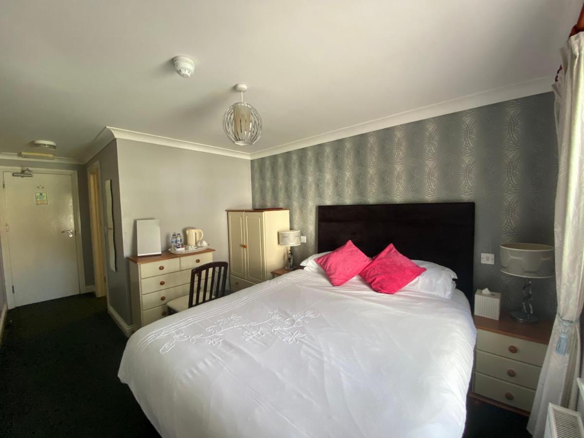 Flambards Hotel Cardigan Exteriér fotografie